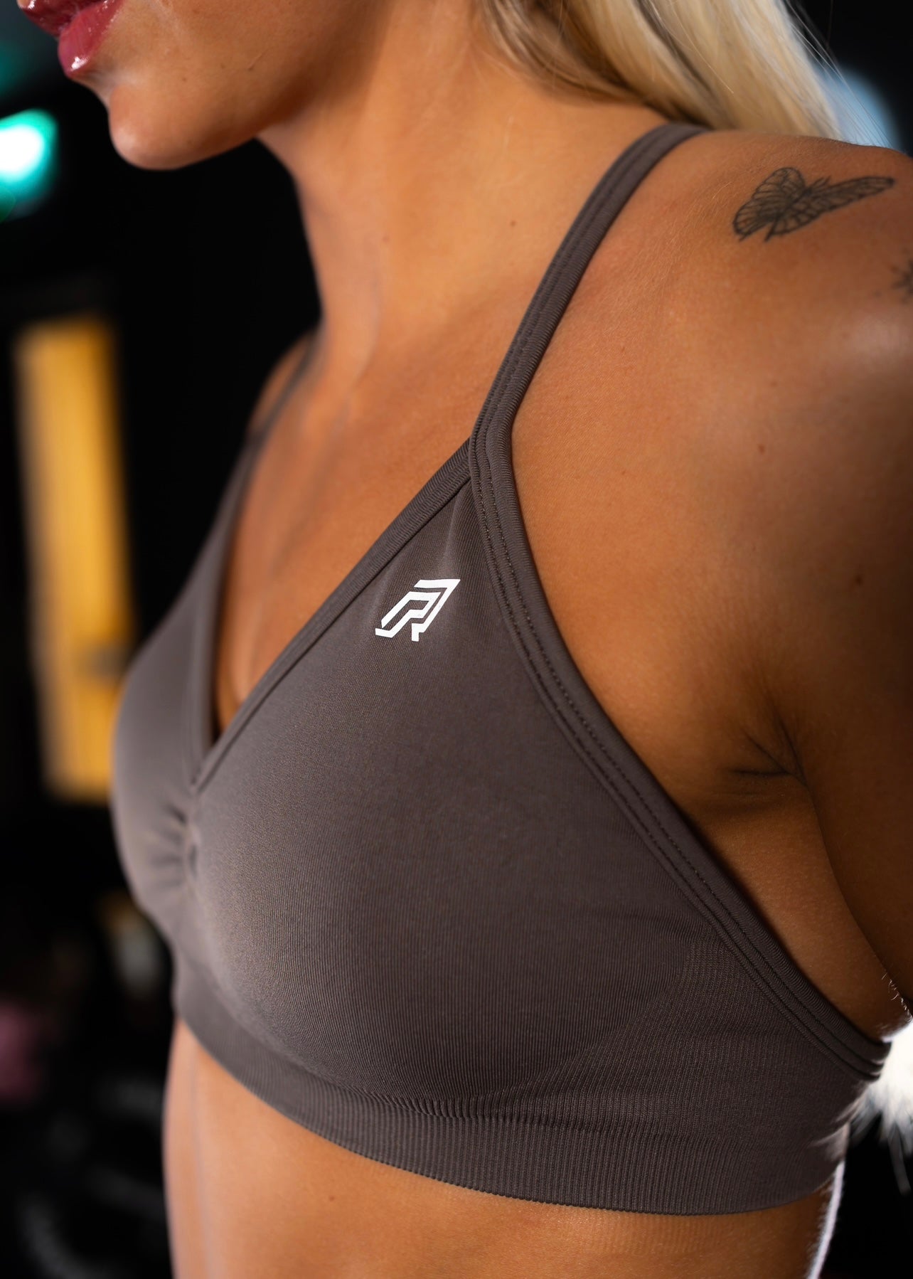 Core Sports Bra - Mocha