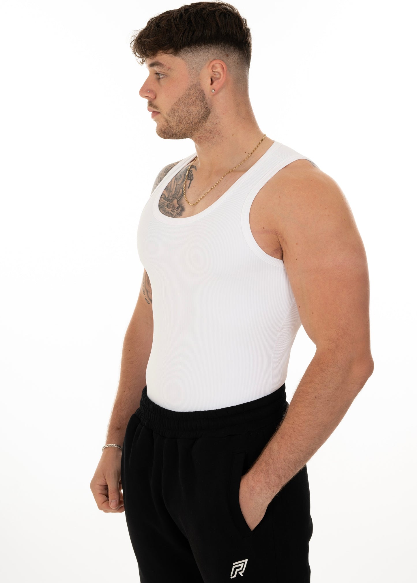 Ribbed Compression Tank